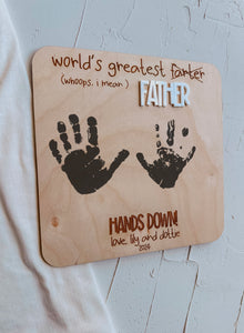 Worlds Greatest Farter | Handprint sign