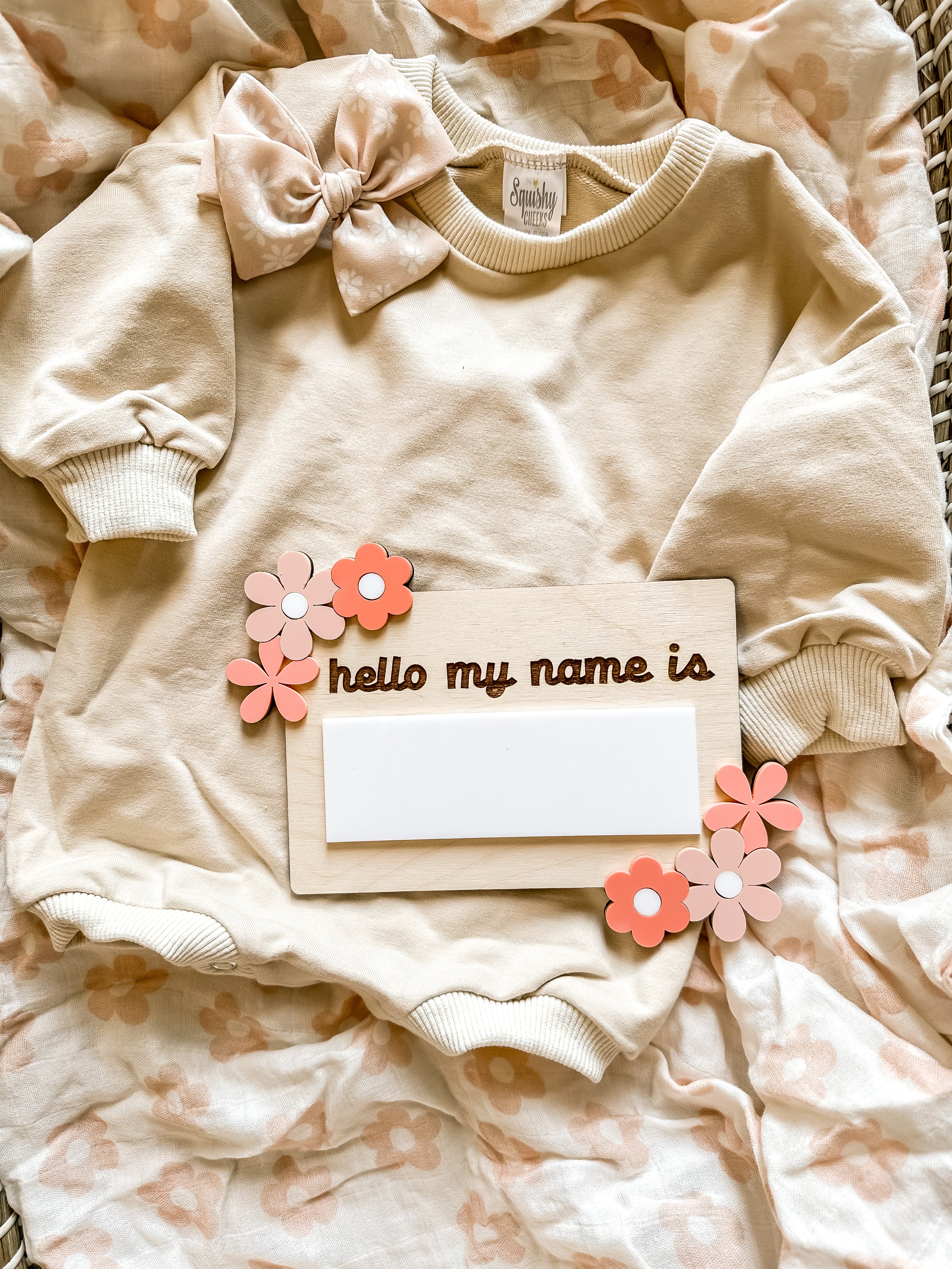 Daisy Name Sign | Hello My Name Is